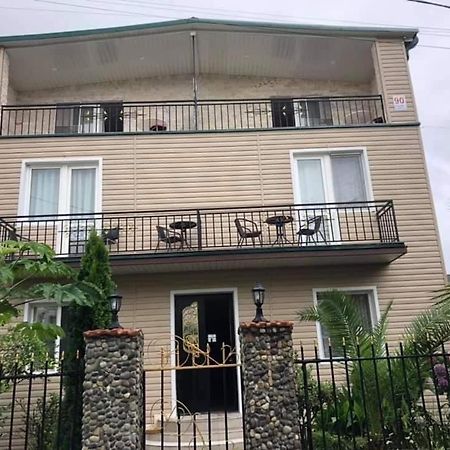 Villa Gardenia אורקי מראה חיצוני תמונה
