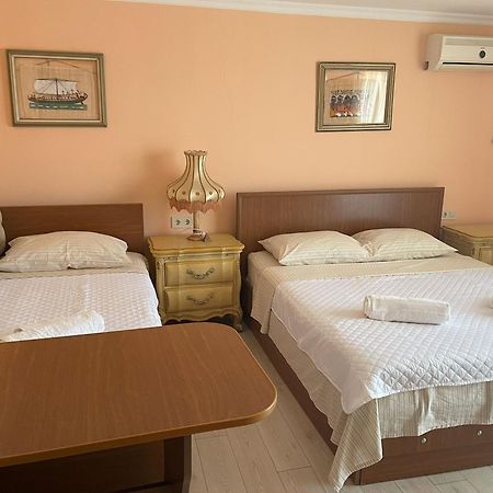 Villa Gardenia אורקי מראה חיצוני תמונה